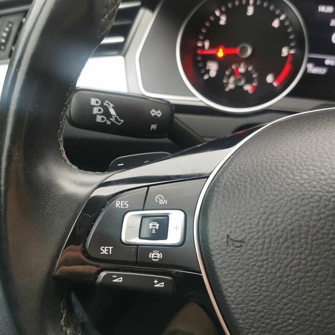Volkswagena Passata 2.0 D. 2019r skrzynią DSG7 BEZKOLIZYJNY