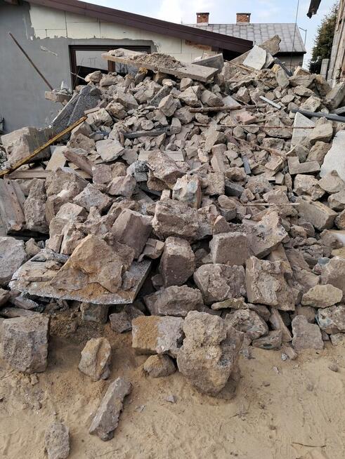 Gruz betonowy, 250 ton- oddam za darmo.