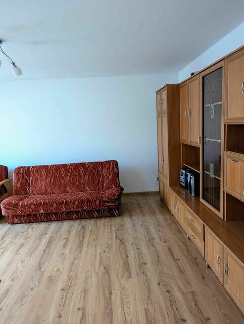 Duża kawalerka z osobna kuchnia 34 m kw Brzeg Dolny