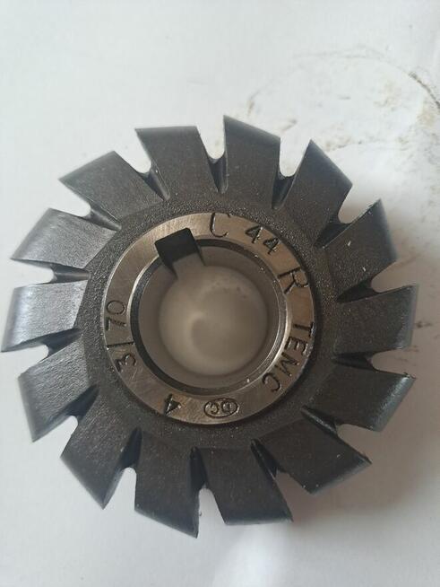 Nowe frezy 535 sztuk