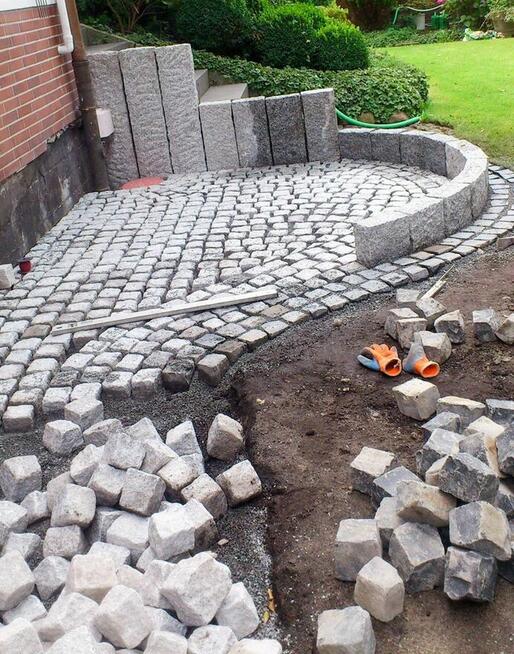 Brukarstwo, Bruki, Układanie kostki, Kostka brukowa Zielona