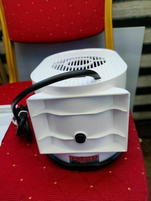 Grzejnik elektryczny ceramiczny łazienkowy Farelka Nagrzewnica