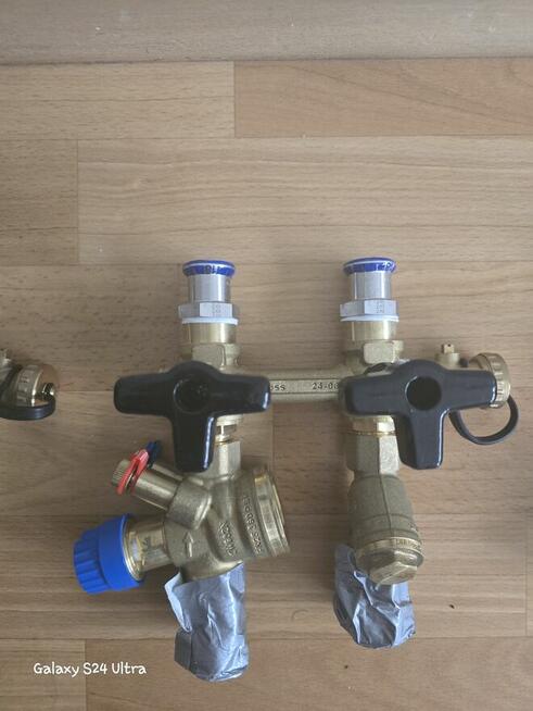 zawóry AB-QM 4.0 Flexo, zestaw przyłączeniowy PICV do klimak