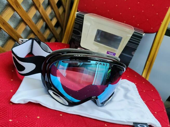 Gogle Oakley Snow Prizm snowboard okulary narciarskie