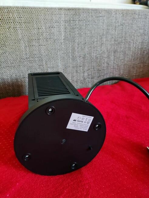 Termowentylator Grzejnik elektryczny Obrotowy Farelka wiatra