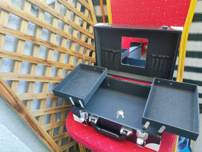 Kuferek kosmetyczny Kufer na kosmetyki Kosmetyczka Lusterko