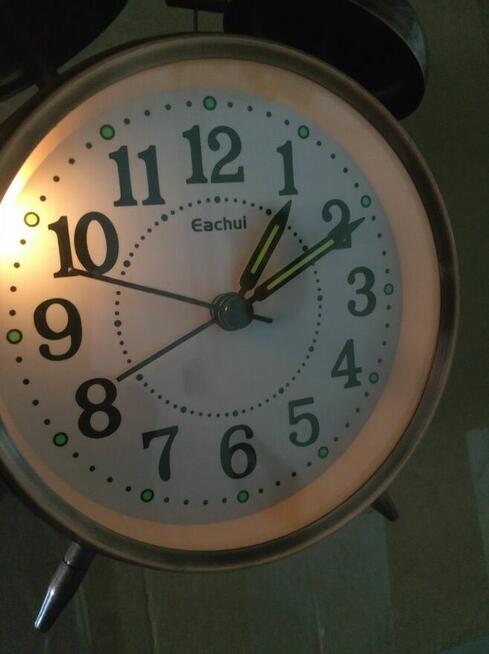 Złoty Budzik Zegar Zegarek Eachui DS802 z lampką dzwonkiem