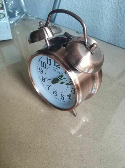 Złoty Budzik Zegar Zegarek Eachui DS802 z lampką dzwonkiem