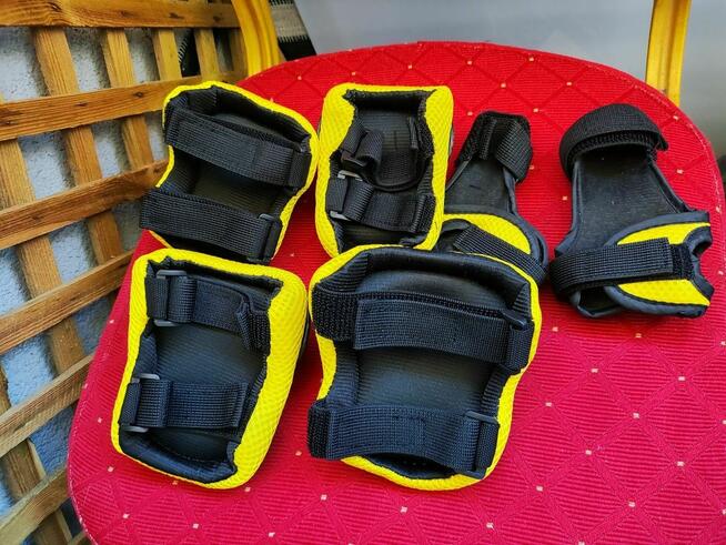 Kask Rowerowy na Rower Hulajnogę Skuter Rowerowy Ochraniacz