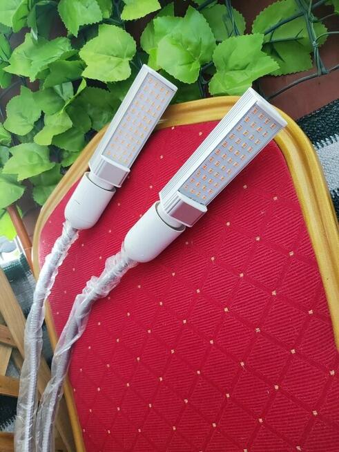 Lampa Biurkowa Lampka stołowa biała srebrna do stołu stolika