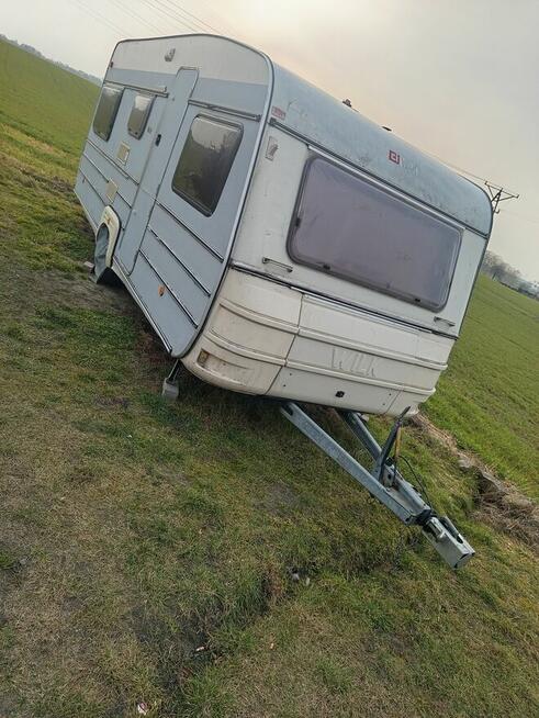 Przyczepa kempingowa