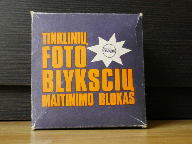 Lampa błyskowa i przetwornica - kpl