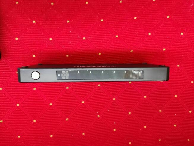 Przełącznik HDMI rozdzielacz UHD PS5 PS4 PS3 DVD Xbox switch