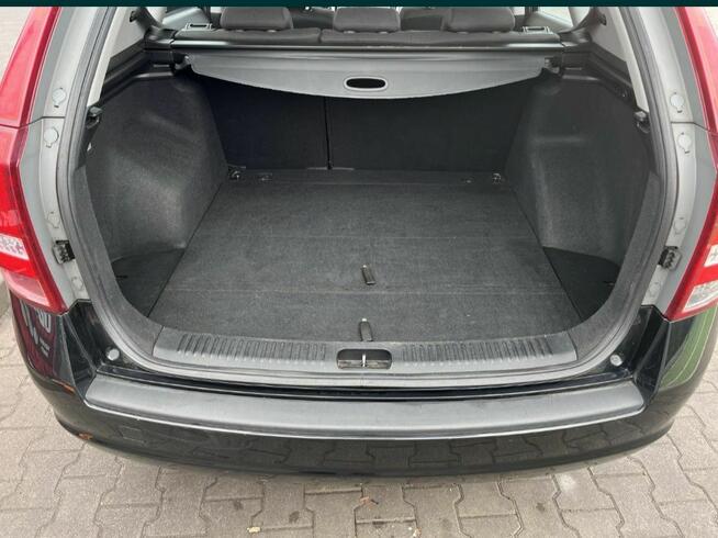 Kia ceed kombi 1.6 crdi 2011 r.