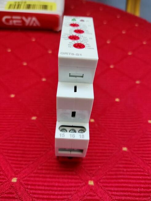 Przekaźnik czasowy cyklu GRT8-S1 Mini asymetryczny zegar