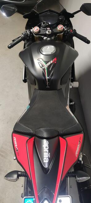 Aprilia RSV4