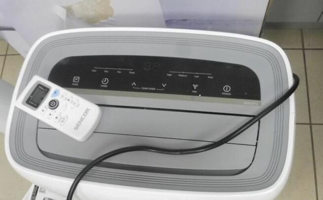 Sprzedam przenośny klimatyzator