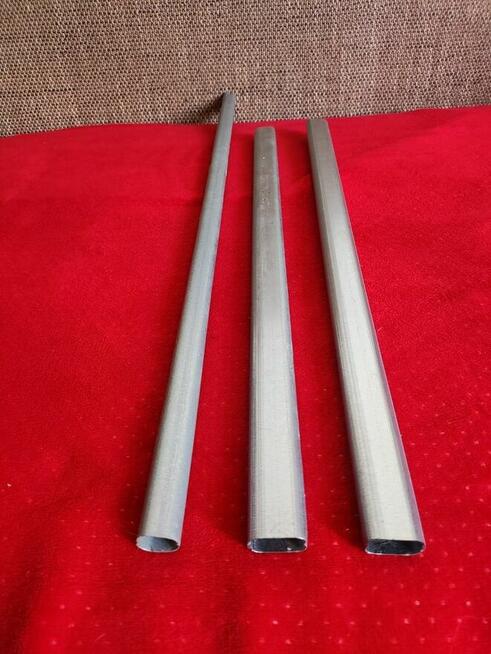 Drążek na ubrania Rura metalowa do szafy szaf szafek listwa