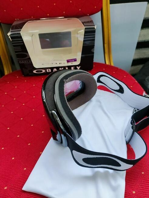 Gogle Oakley Snow Prizm snowboard okulary narciarskie