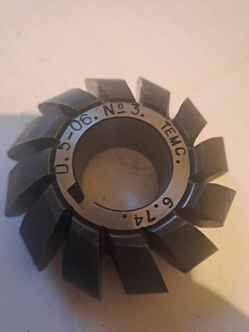 Nowe frezy 535 sztuk