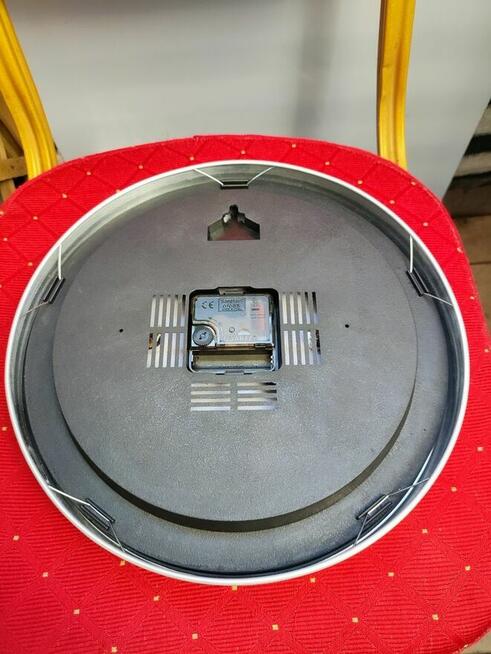 Zegar ścienny na ścianę analogowy higrometr termometr cyfrow