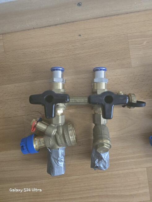 zawóry AB-QM 4.0 Flexo, zestaw przyłączeniowy PICV do klimak