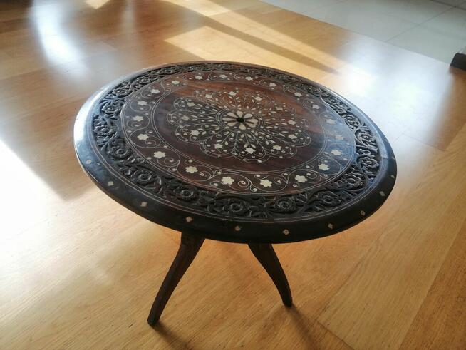 anglo Indyjski stolik