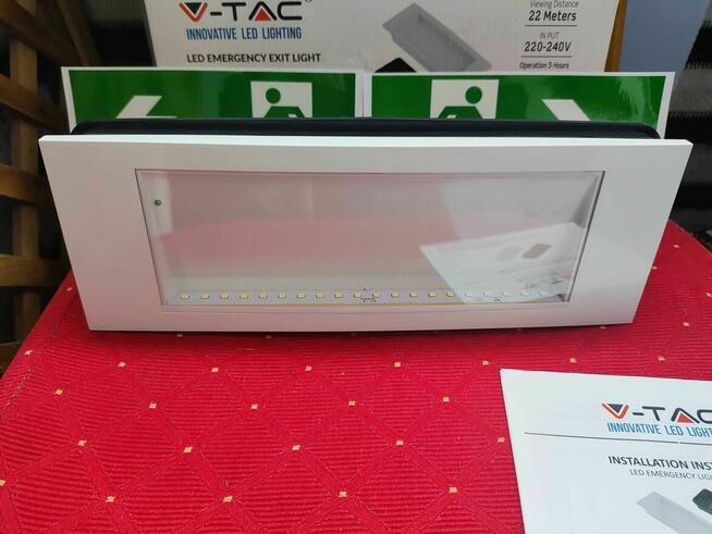 Podtynkowa Lampa Ewakuacyjna LED światło awaryjne Lampka