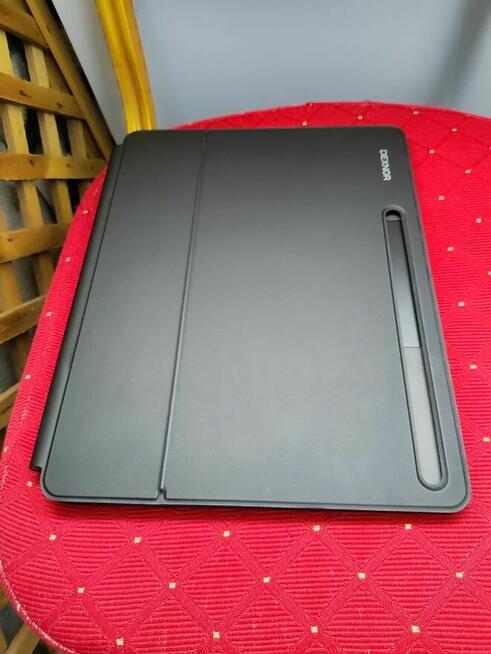 Etui z klawiatura Samsung Galaxy Tab S9+ S9FE+ S8+ S7+ S7FE