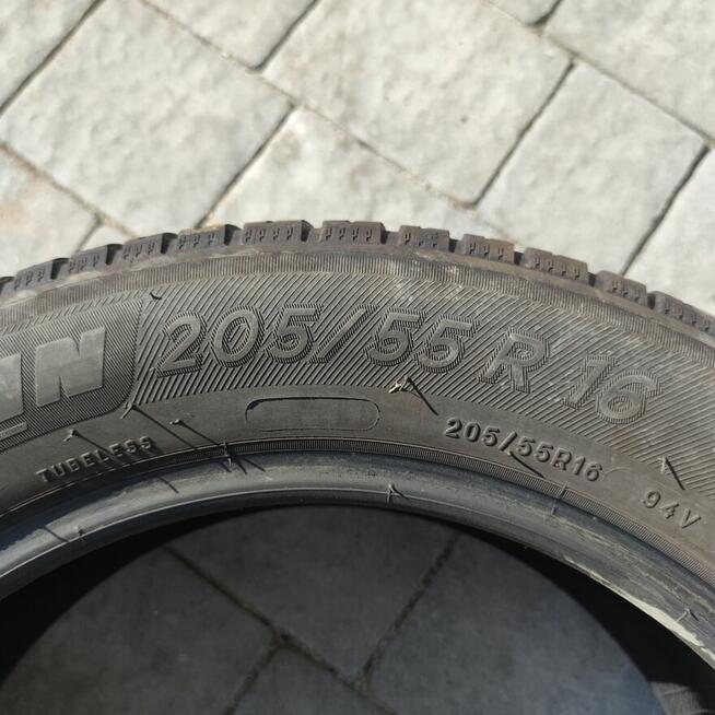 Opony Mischelin Cross Climate R16 205/55, bieżnik 5,5mm