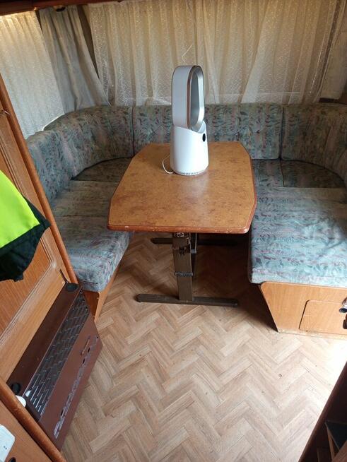 Przyczepa kempingowa