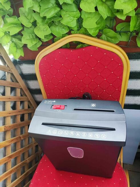 Niszczarka do papieru dokumentow płyt CD DVD Olympia PS38CD