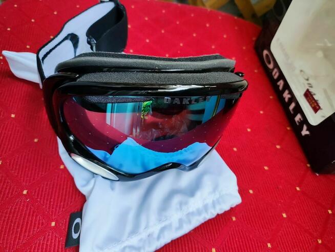 Gogle Oakley Snow Prizm snowboard okulary narciarskie