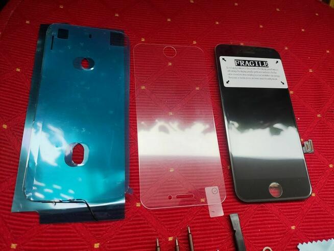 Wyświetlacz do telefonu iPhone 8 SE 2020 SE 2022 LCD dotyk