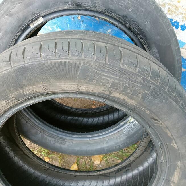 Sprzedam dwie opony letnie 205/55 R16 pirelli