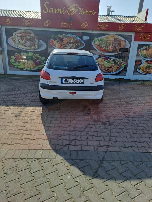 Samochód osobowy peugeot 206 rok 2003 niski przebieg 139177