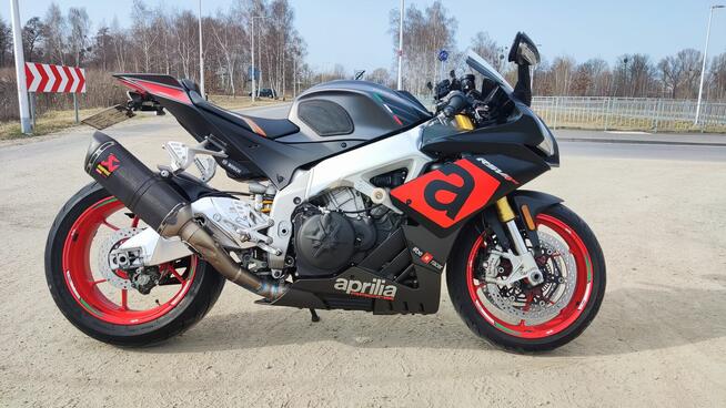 Aprilia RSV4