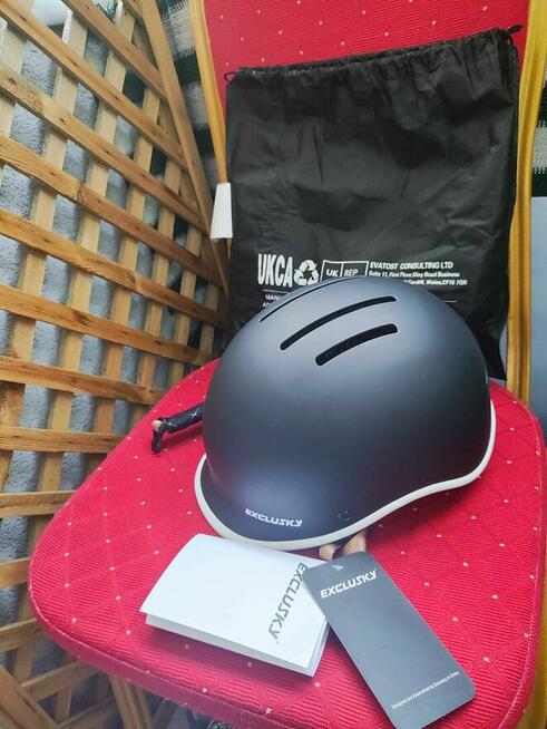 Kask Rowerowy Exclusky na Rower Skuter Hulajnogę czarny