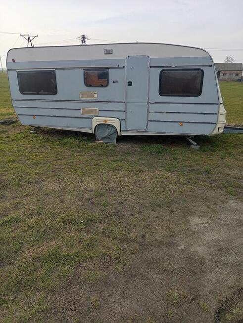 Przyczepa kempingowa