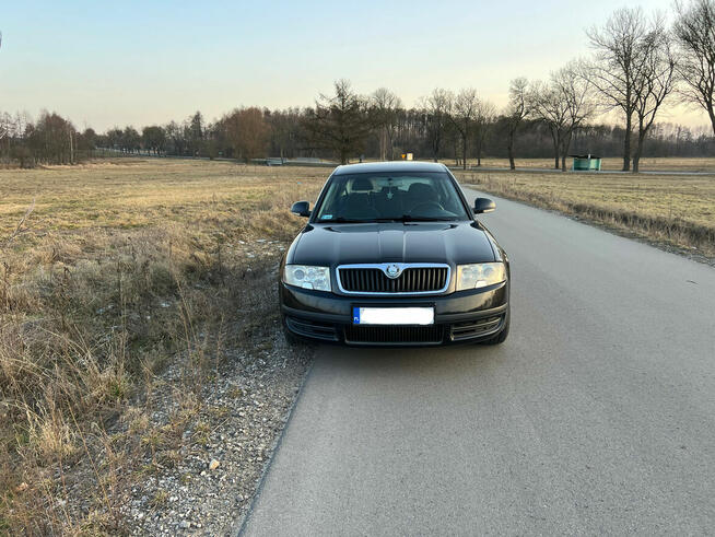 Skoda Superb 2.0 TDI Limousine Comfort 2006r. Polift