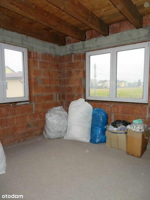 Syndyk sprzeda dom z działką