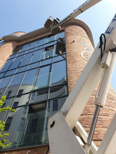 Podnośnik koszowy, Zwyżka 20m wynajem