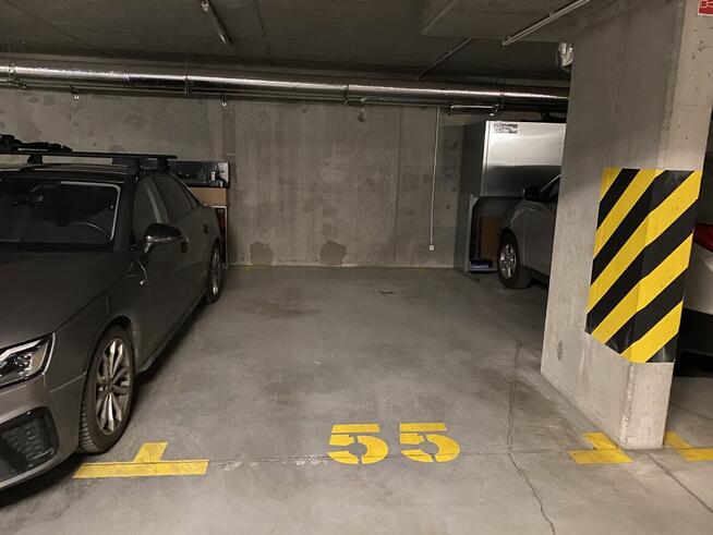 Wynajme miejsce postojowe w garazu podziemnym, Warszawa Biela