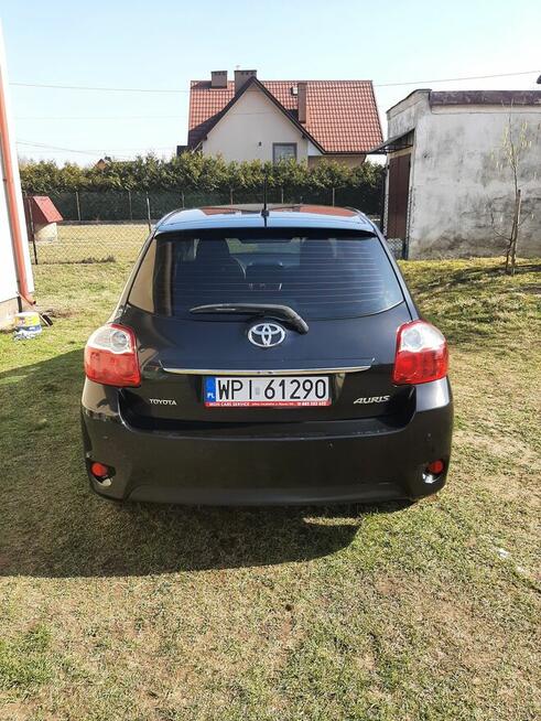 Sprzedam Toyote Auris 2011rok