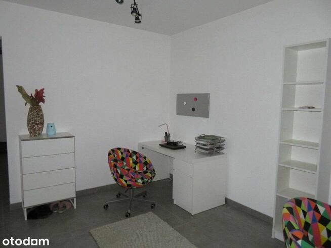 Syndyk sprzeda dom z działką