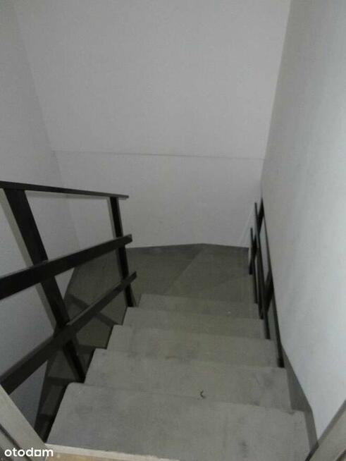 Syndyk sprzeda dom z działką