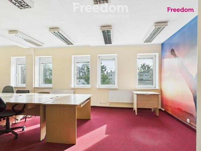 Biura do wynajęcia – 5 lokali od 11 do 200 m²