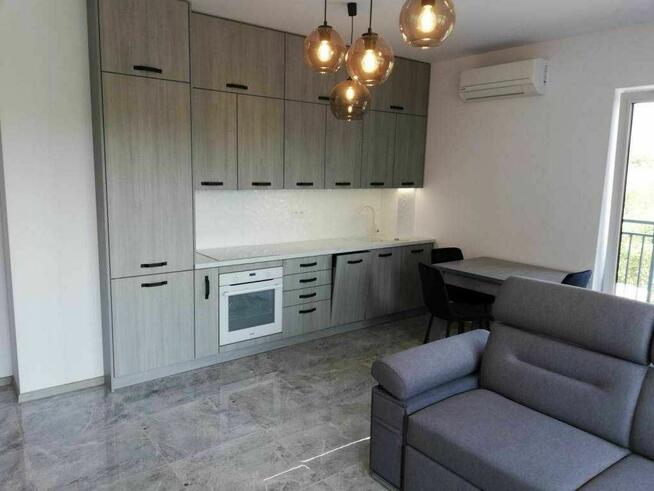 CIESZYN, mieszkanie 46,7 m.kw., salon , sypialnia, łazienka.