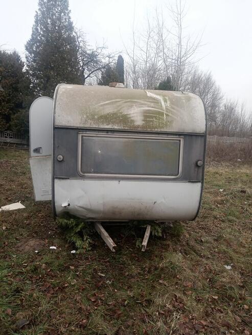 Syndyk sprzeda przyczepę kempingową IMV ADRIA 450