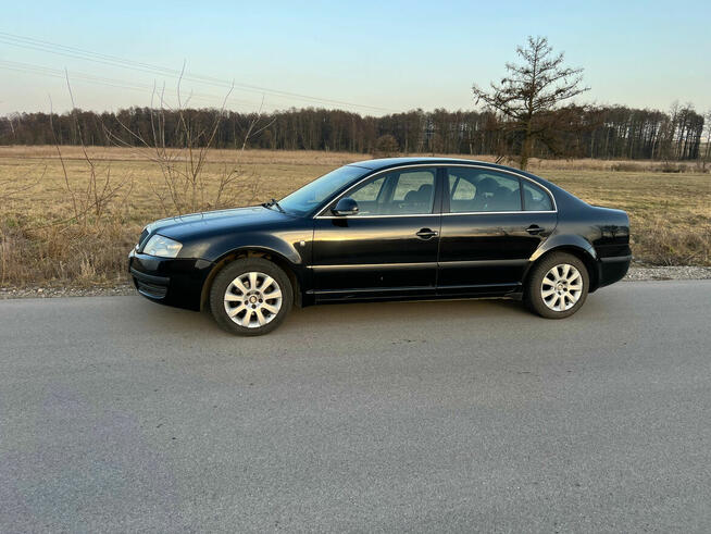 Skoda Superb 2.0 TDI Limousine Comfort 2006r. Polift